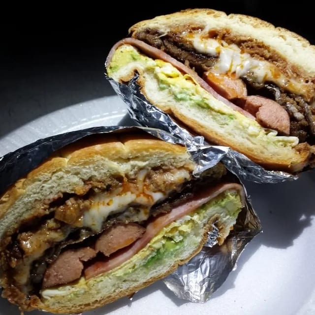 Torta Cubana.